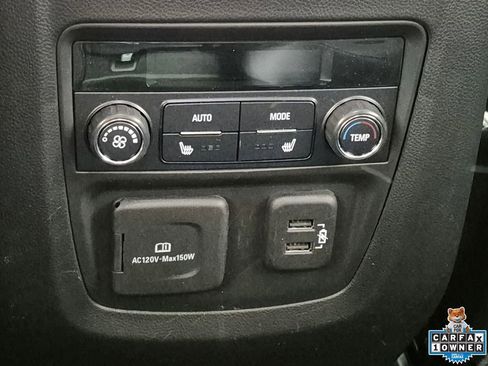 Used 2020 Buick Enclave Premium w/ Sun and Sites Package FWD image 24