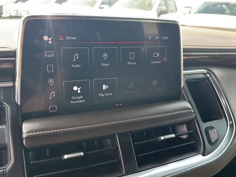 Used 2023 GMC Yukon SLE image 19