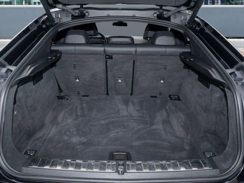 Used 2024 BMW X6 xDrive40i image 9