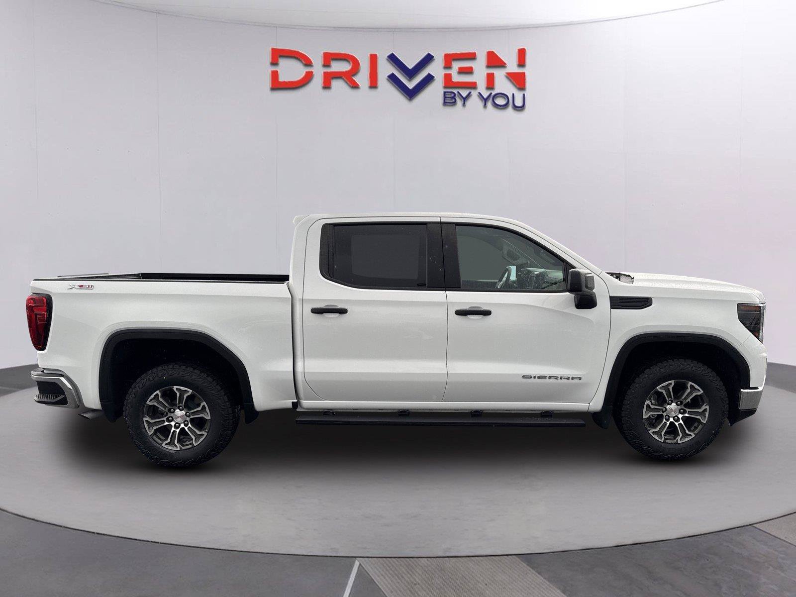 Used 2025 GMC Sierra 1500 Pro w/ Pro Value Package AWD/4WD image 3