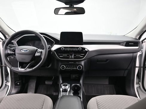 Used 2022 Ford Escape SE w/ Cold Weather Package AWD/4WD image 27