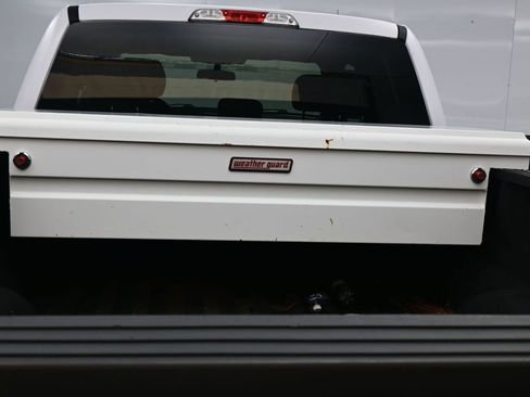 Used 2020 Ford F150 XLT image 14