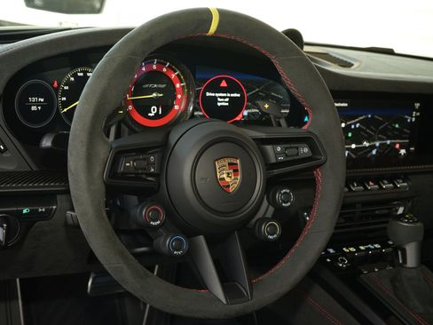 Used 2025 Porsche 911 GT3 RS RWD image 19