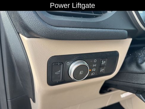 Used 2020 Ford Escape SEL FWD image 5
