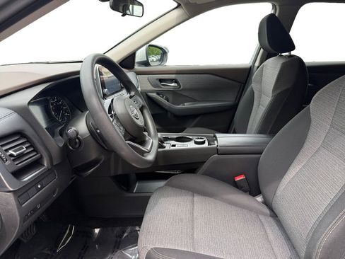 Used 2023 Nissan Rogue SV AWD/4WD image 9