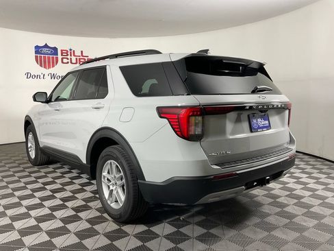 New 2027 Ford Explorer Active w/ Active Comfort Package RWD image 5