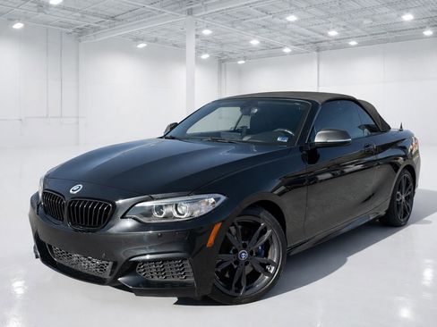 Used 2016 BMW M235i xDrive Convertible image 9