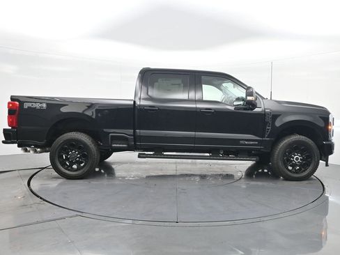 New 2026 Ford F350 Lariat w/ Black Appearance Package image 6