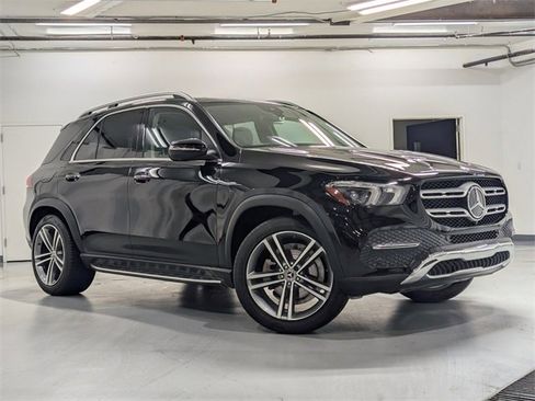 Used 2020 Mercedes-Benz GLE 350 w/ 3rd Row Seat Package image 2