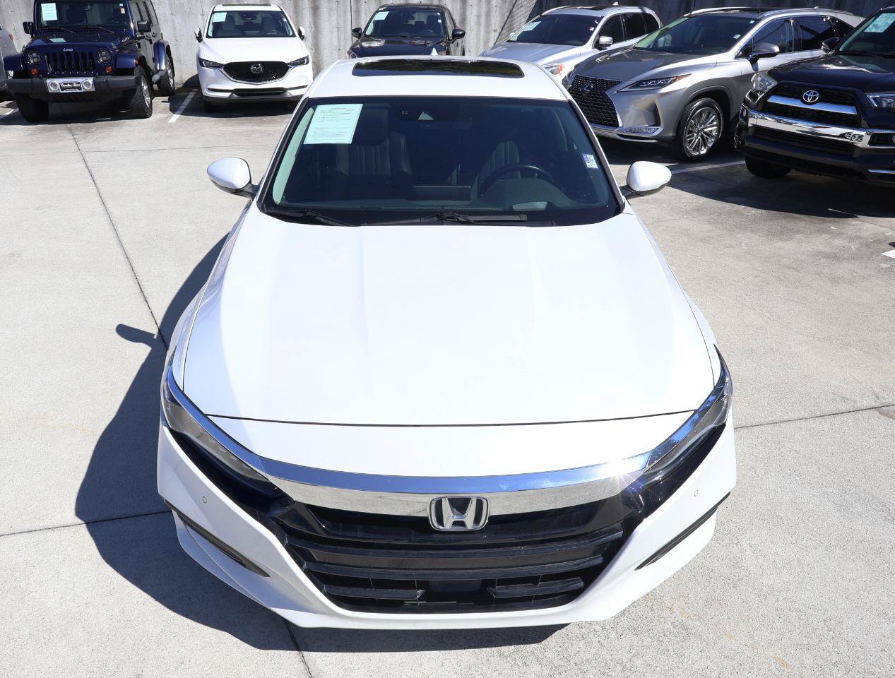 Used 2019 Honda Accord Touring image 11