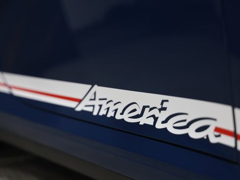 Used 2023 Porsche 911 Carrera GTS w/ Premium Package image 25