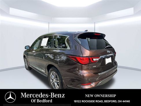 Used 2020 INFINITI QX60 Luxe w/ Essential Package AWD/4WD image 4