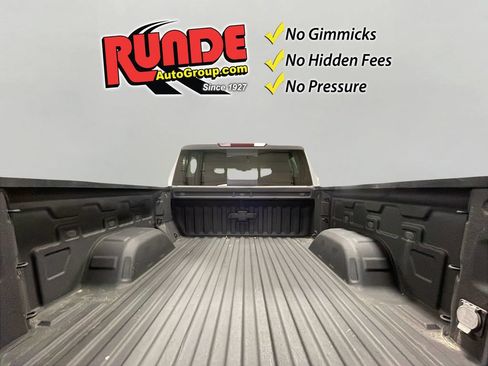 Certified 2021 Chevrolet Silverado 1500 LTZ AWD/4WD image 16