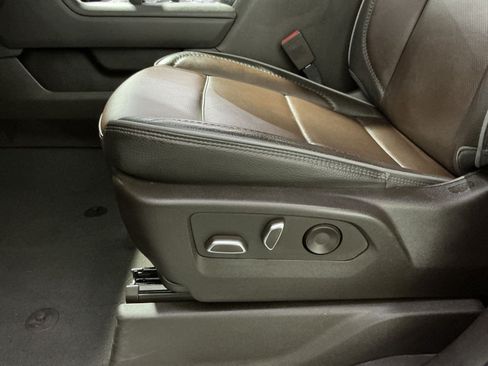 Used 2023 GMC Sierra 1500 Denali w/ Technology Package AWD/4WD image 15