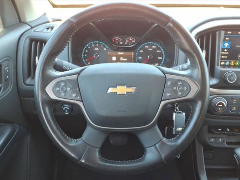 Used 2022 Chevrolet Colorado Z71 image 31