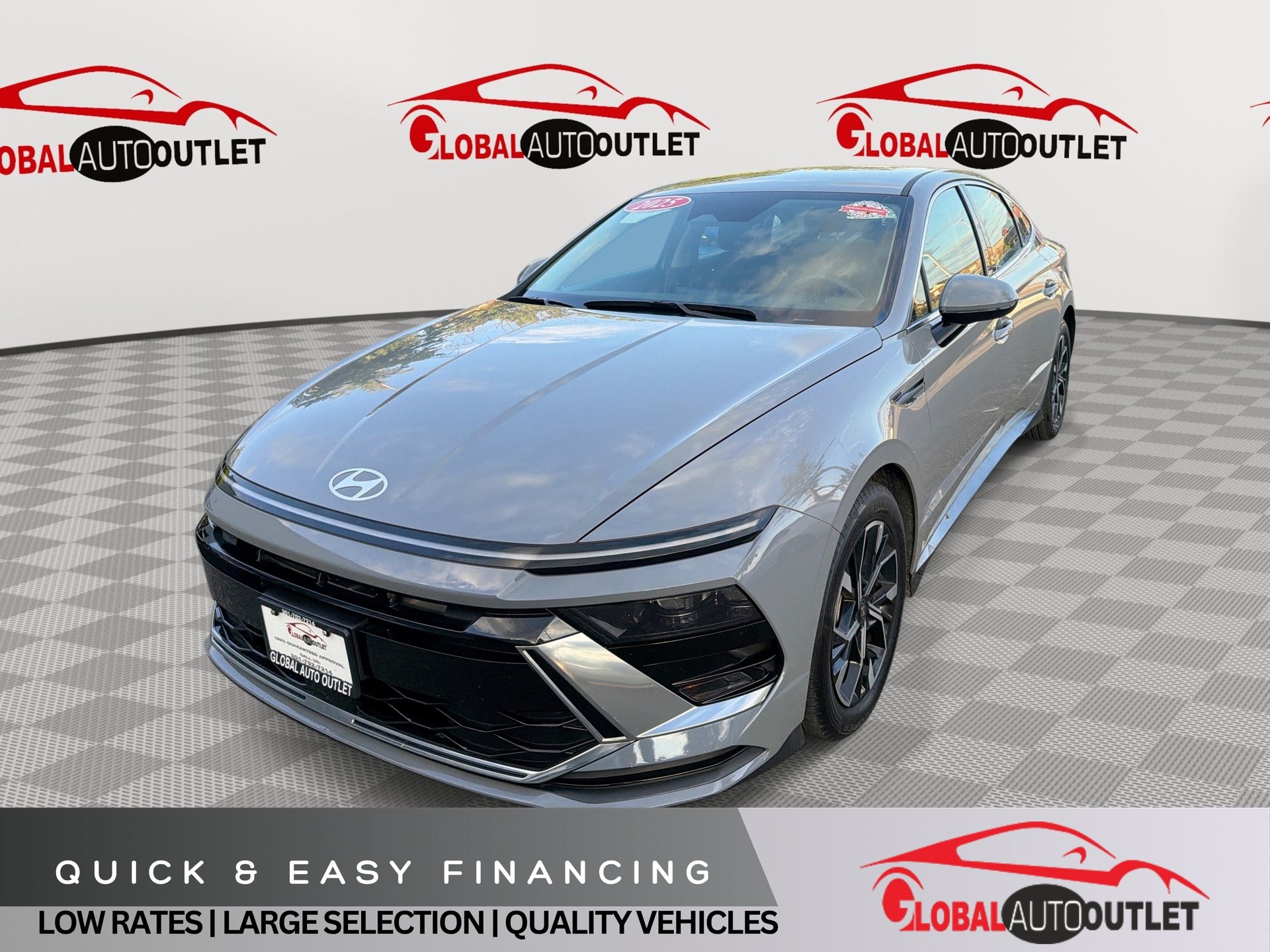 Used 2025 Hyundai Sonata SEL FWD image 1