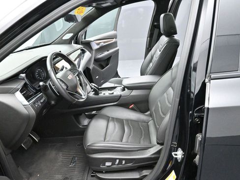 Certified 2024 Cadillac XT6 Sport w/ Platinum Package image 15