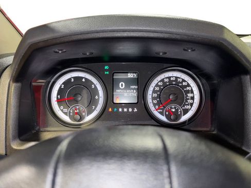 Used 2014 RAM 1500 Express image 27