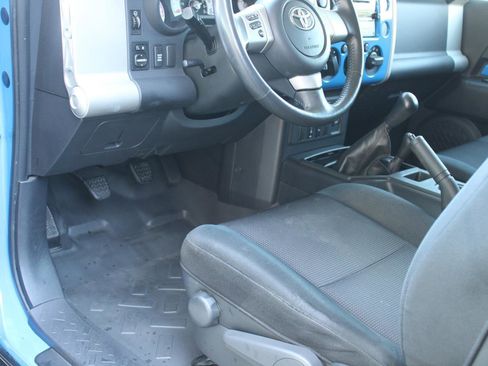 Used 2007 Toyota FJ Cruiser 4WD image 43