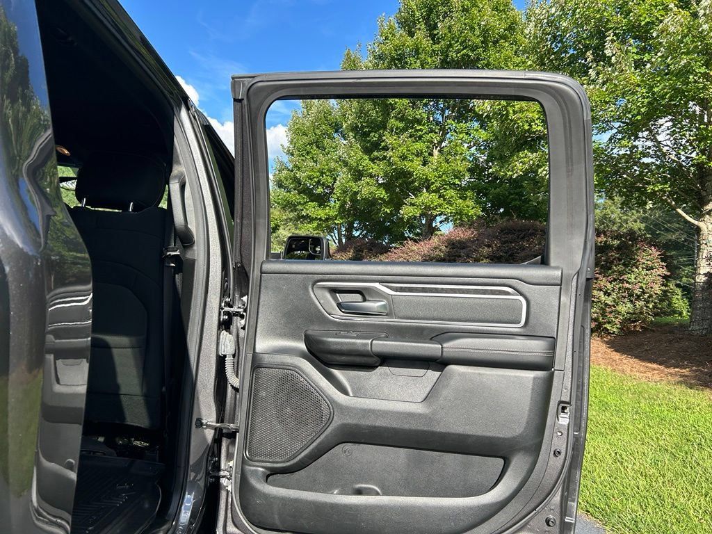 Used 2021 RAM 1500 Big Horn AWD/4WD image 59
