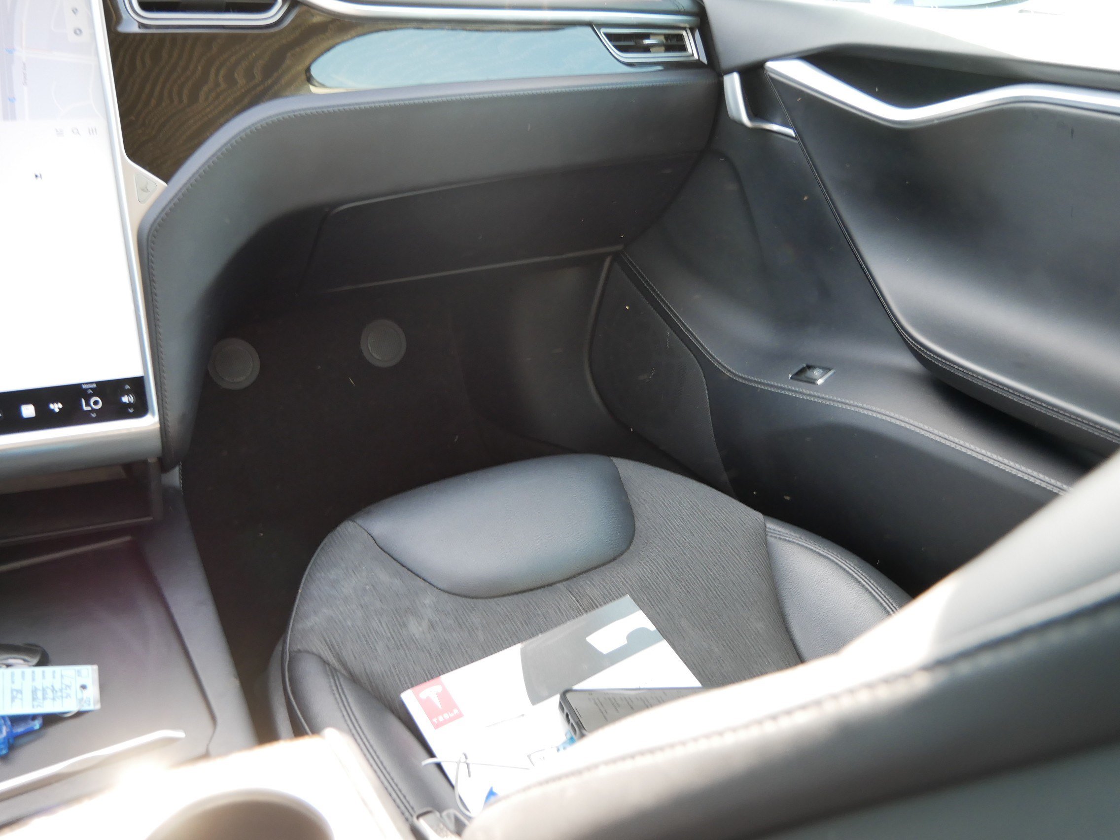 Used 2016 Tesla Model S AWD image 11