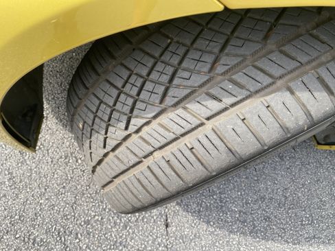 Used 2017 BMW M3 RWD image 11