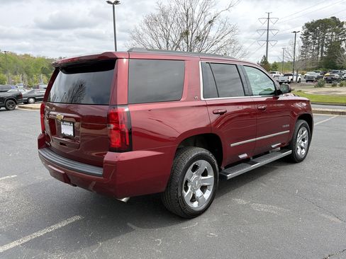 Used 2018 Chevrolet Tahoe LT w/ LT Signature Package image 6