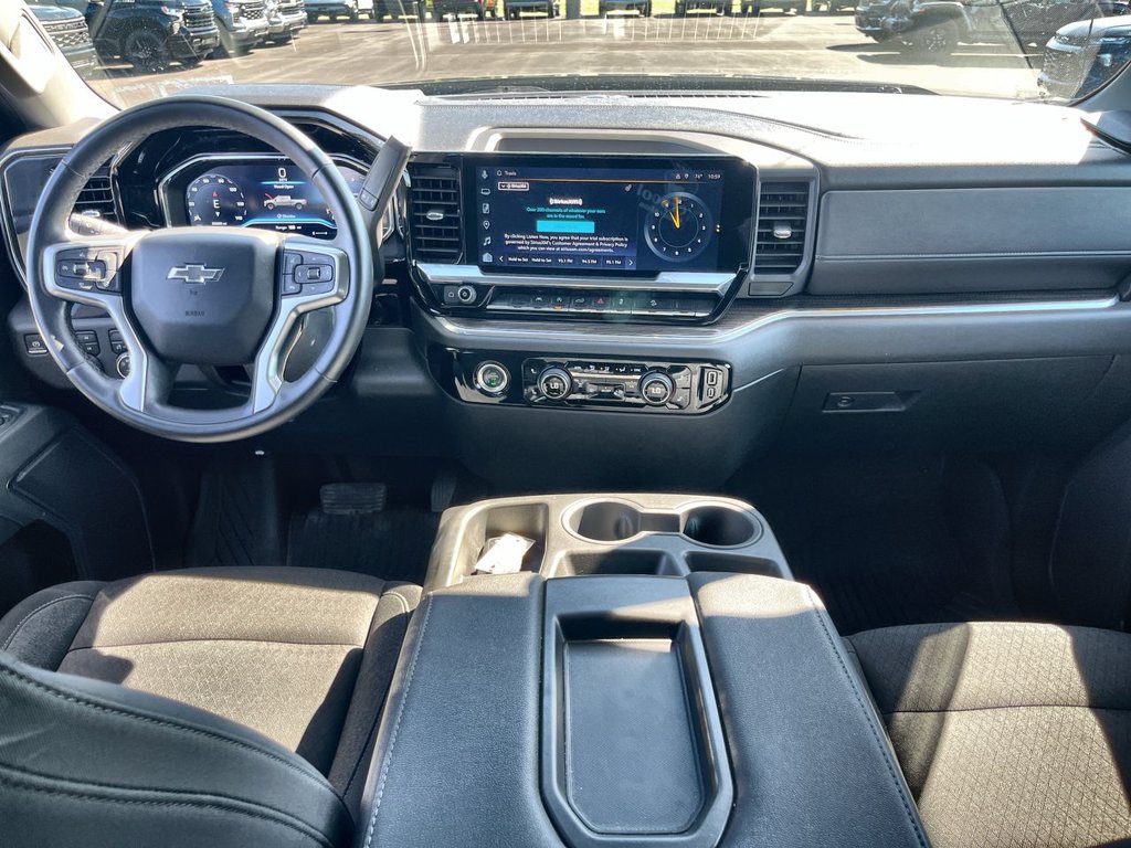 Used 2023 Chevrolet Silverado 1500 RST AWD/4WD image 19