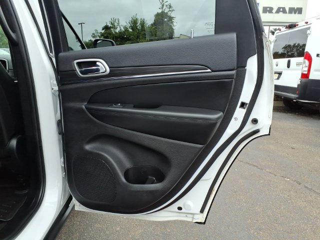 Certified 2021 Jeep Grand Cherokee Limited AWD/4WD image 11