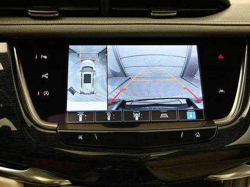Certified 2023 Cadillac XT6 Premium Luxury w/ Technology Package AWD/4WD image 23