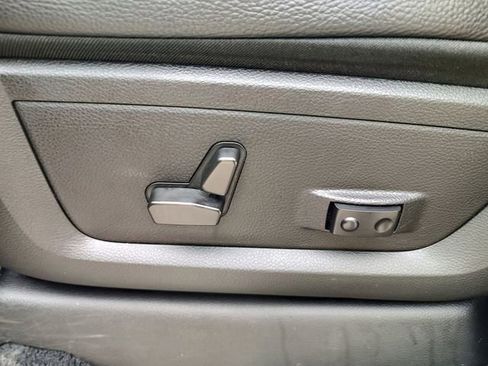 Used 2022 RAM 2500 Limited AWD/4WD image 29