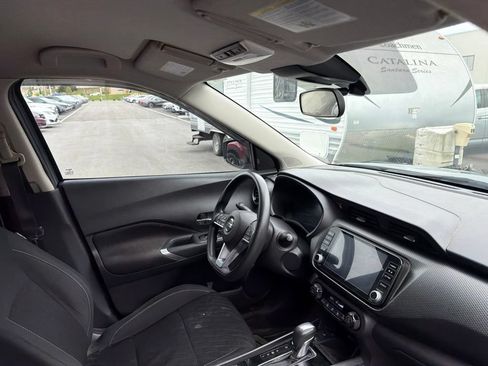 Used 2021 Nissan Kicks SV FWD image 12