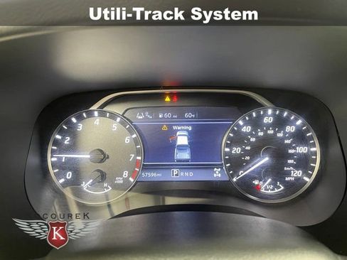 Used 2022 Nissan Frontier SV AWD/4WD image 16