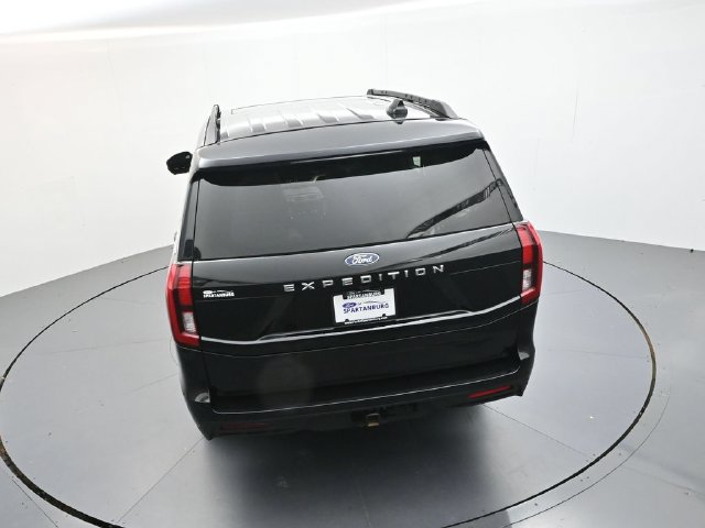 Used 2025 Ford Expedition Active AWD/4WD image 43