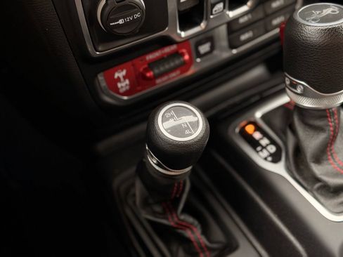 Used 2019 Jeep Wrangler Unlimited Rubicon AWD/4WD image 55