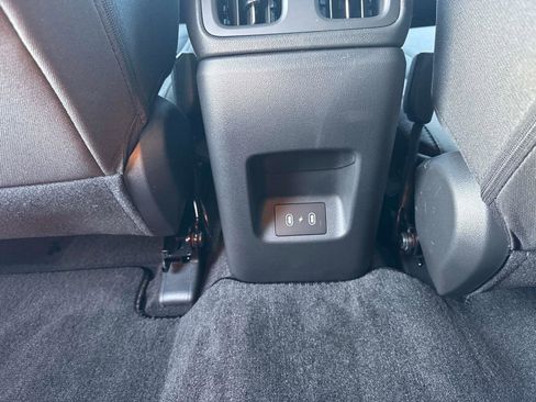 Used 2025 Hyundai Tucson SEL image 16