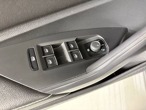 Used 2025 Volkswagen Jetta S FWD image 15