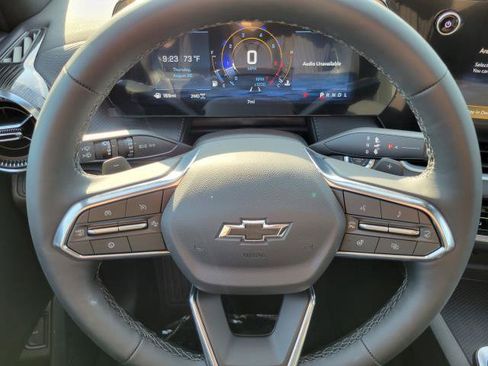 New 2027 Chevrolet Equinox LT w/ Convenience Package II AWD/4WD image 12
