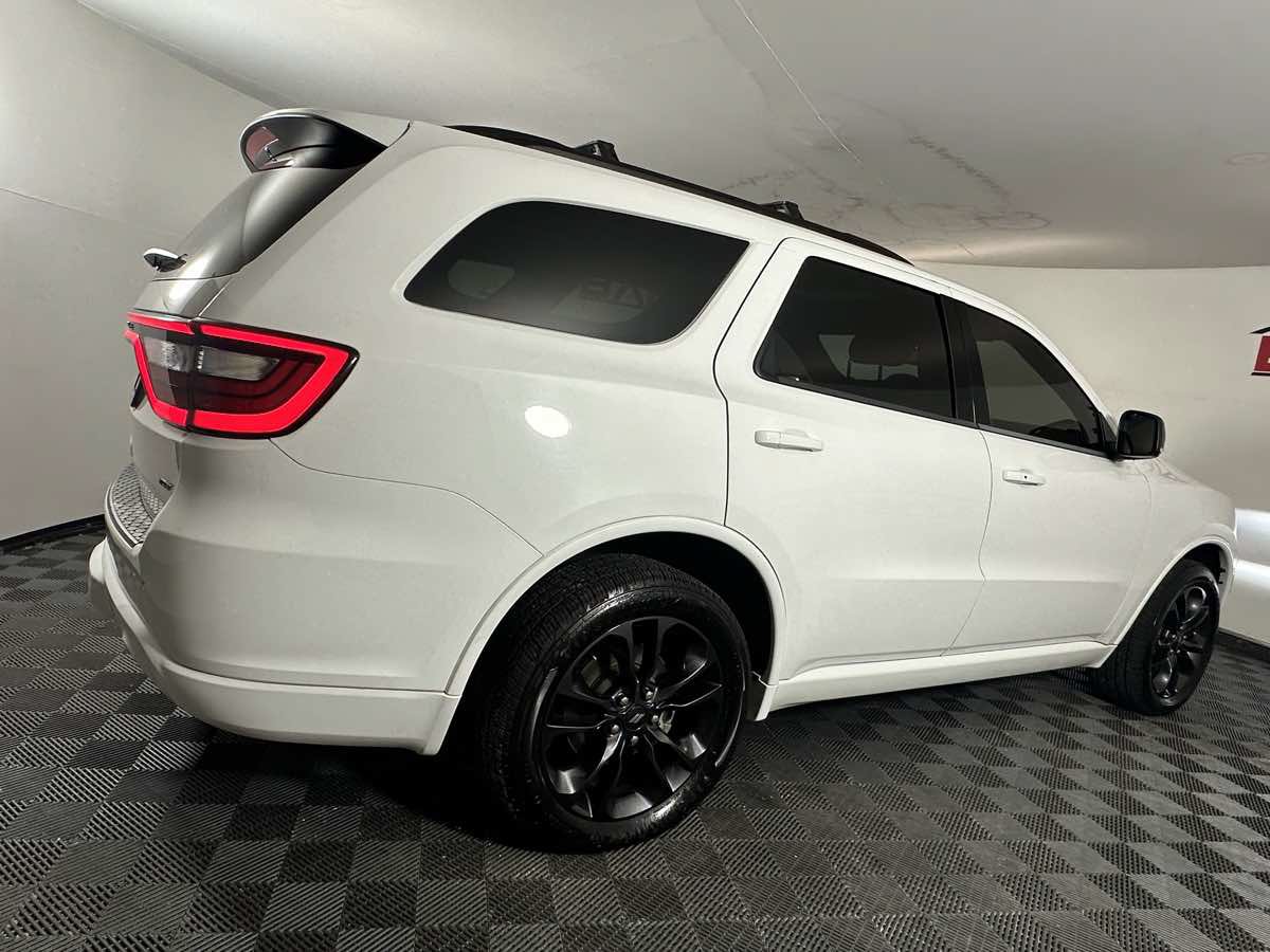 Used 2023 Dodge Durango GT AWD/4WD image 9