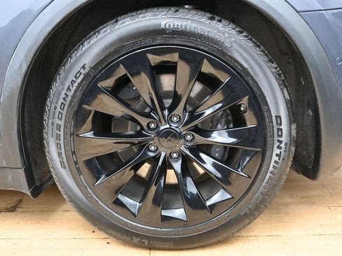 Used 2016 Tesla Model X 75D AWD/4WD image 11