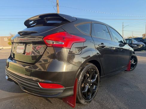 Used 2015 Ford Focus ST image 13