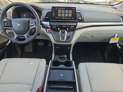 New 2026 Honda Odyssey EX-L image 11