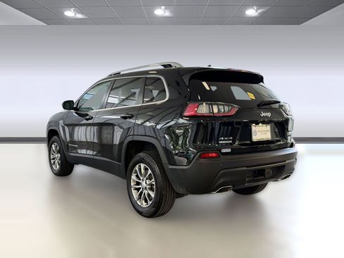 Used 2021 Jeep Cherokee Latitude Lux w/ Trailer Tow Group AWD/4WD image 3