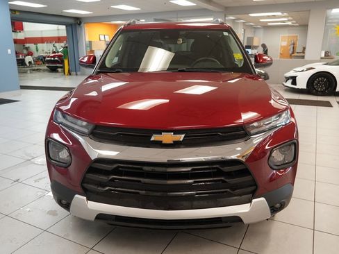 Used 2023 Chevrolet TrailBlazer LT w/ Convenience Package FWD image 14