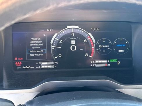 Used 2024 Toyota Tundra Limited w/ Power Package image 19