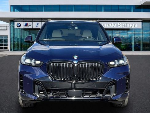Used 2025 BMW X5 xDrive40i w/ Executive Package AWD/4WD image 2