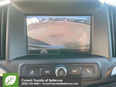 Used 2024 GMC Terrain SLE image 18