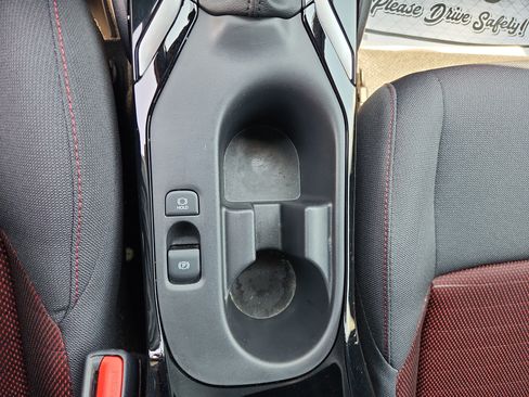 Used 2025 Toyota Corolla SE FWD image 25