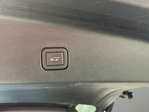 Used 2026 Cadillac Vistiq Sport w/ LPO, Floor Liner Package AWD/4WD image 31