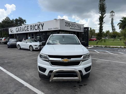 Used 2019 Chevrolet Colorado W/T w/ WT Convenience Package RWD image 2